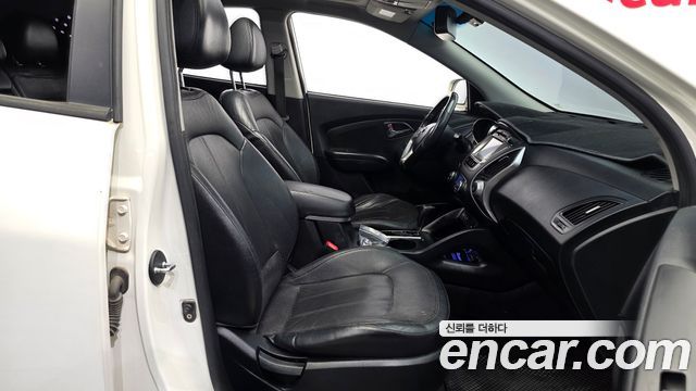 Hyundai Tucson 2011 — photo 11