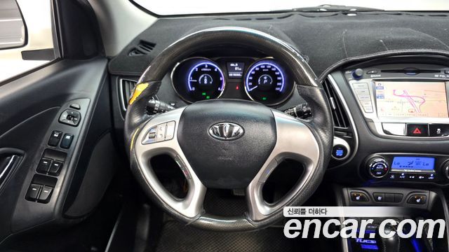 Hyundai Tucson 2011 — photo 13