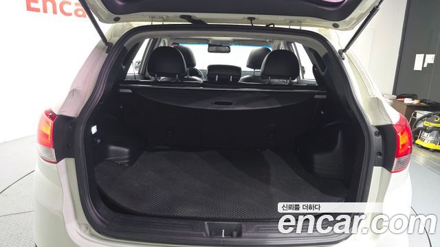Hyundai Tucson 2011 — photo 20