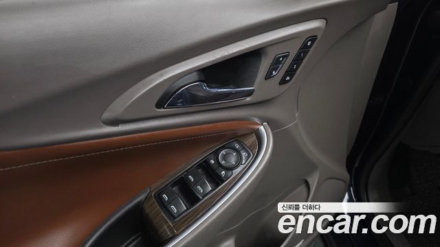 Chevrolet Korea Malibu 2017 — photo 28