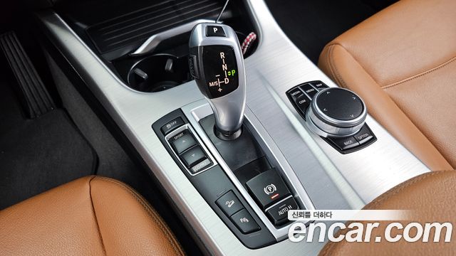 BMW X3 2017 — photo 9