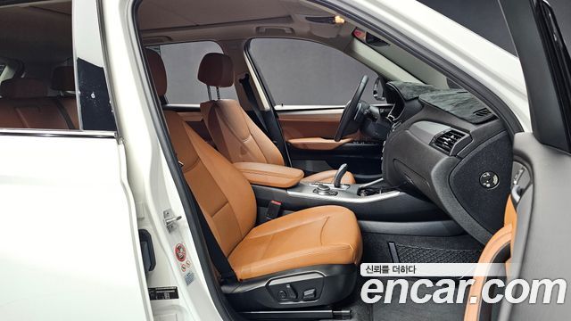 BMW X3 2017 — photo 12
