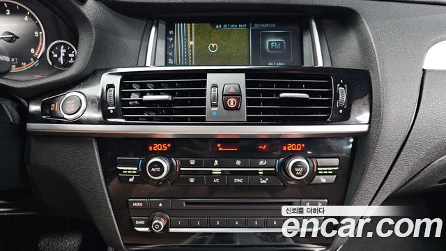 BMW X3 2017 — photo 14