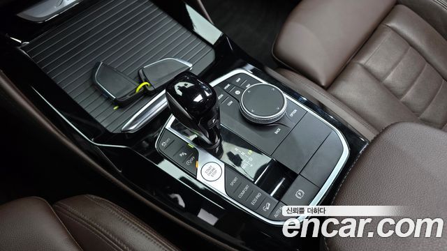 BMW X4 2023 — photo 9