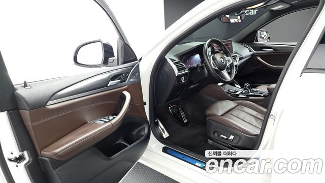 BMW X4 2023 — photo 10