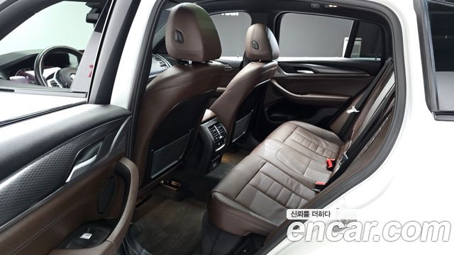 BMW X4 2023 — photo 11
