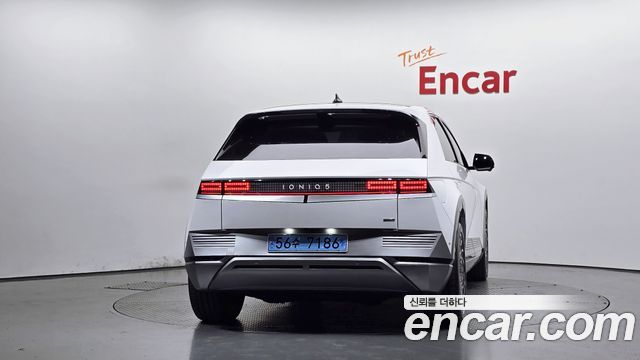 Hyundai Ioniq5 2022 — photo 4