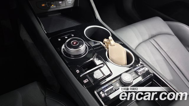 Kia K5 2025 — photo 12
