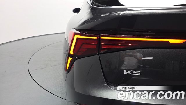 Kia K5 2025 — photo 9