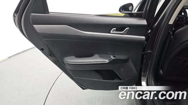 Kia K5 2025 — photo 15