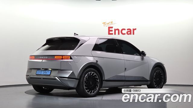 Hyundai Ioniq5 2022 — photo 2