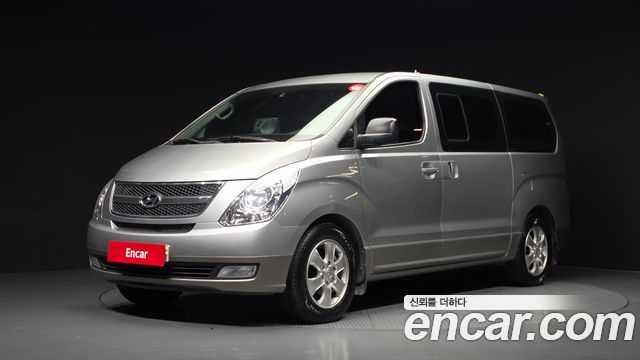 Hyundai Starex 2012 — photo 1