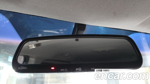 Hyundai Starex 2012 — photo 25