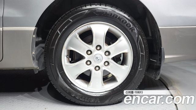 Hyundai Starex 2012 — photo 7