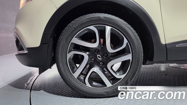 Renault Korea QM3 2015 — photo 5
