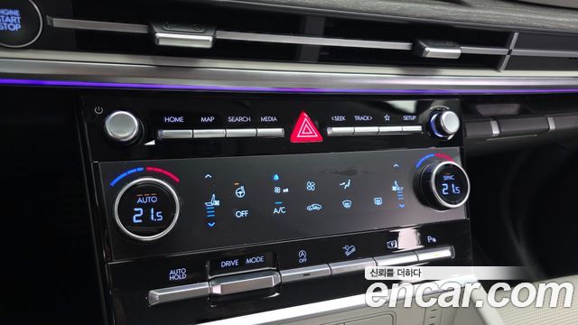 Hyundai Santafe 2024 — photo 31