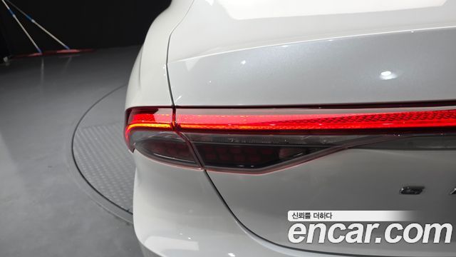 Hyundai Grandeur 2020 — photo 9