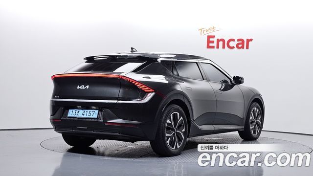 Kia EV6 2022 — photo 2