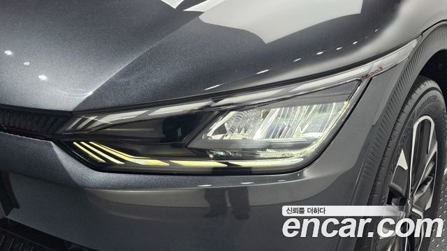 Kia EV6 2022 — photo 8