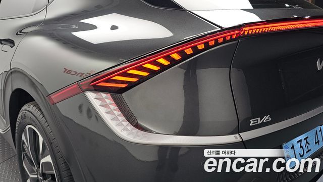 Kia EV6 2022 — photo 9