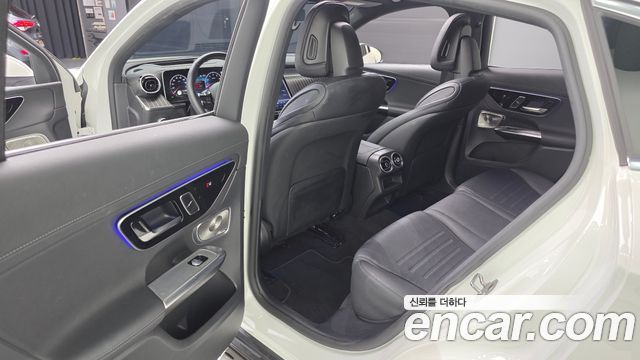 Mercedes-Benz GLC-Class 2024 — photo 17