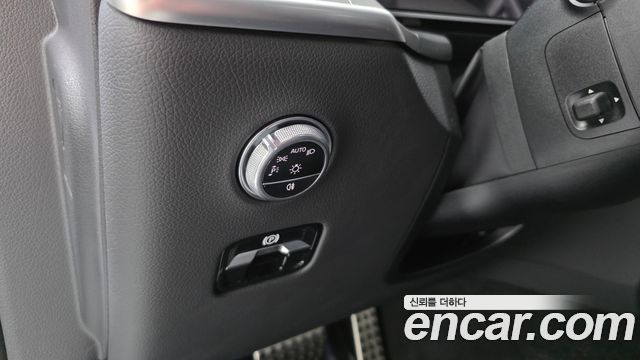 Mercedes-Benz GLC-Class 2024 — photo 21