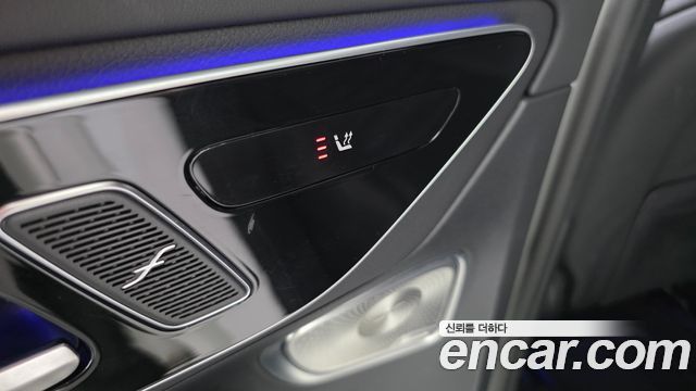 Mercedes-Benz GLC-Class 2024 — photo 30