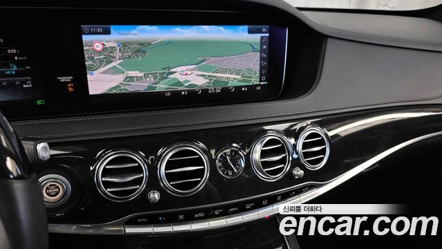 Mercedes-Benz S-Class 2018 — photo 14