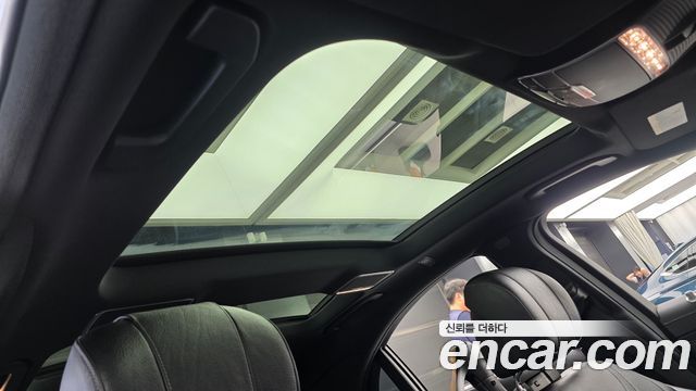 Mercedes-Benz S-Class 2018 — photo 17