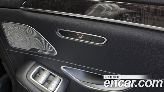 Mercedes-Benz S-Class 2018 — photo 18