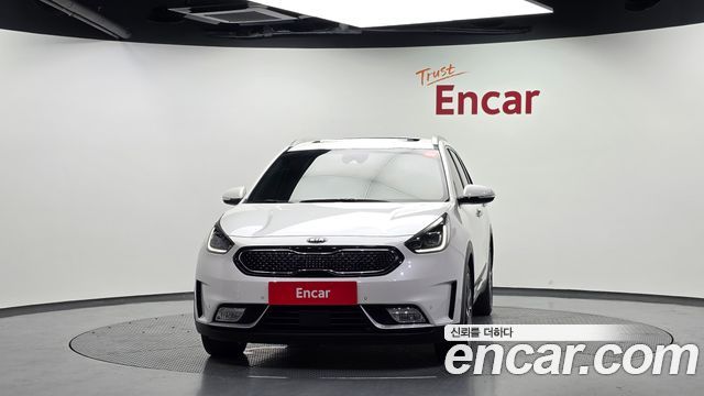 Kia Niro 2018 — photo 3