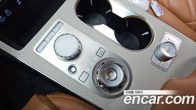 Genesis GV80 2024 — photo 9