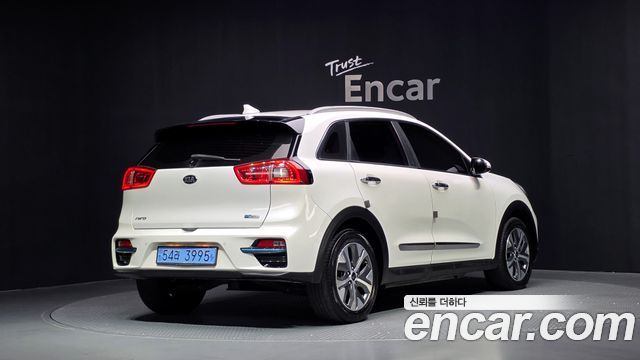 Kia Niro 2020 — photo 2