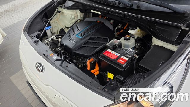Kia Niro 2020 — photo 6