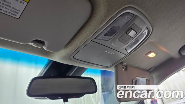Kia Niro 2020 — photo 23