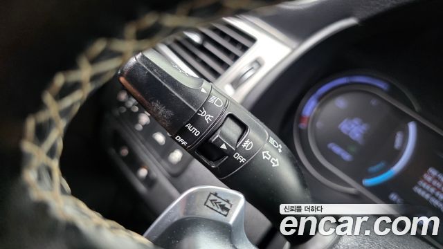 Kia Niro 2020 — photo 28