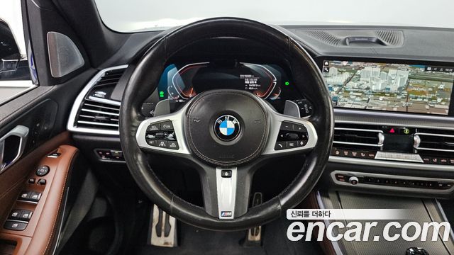 BMW X5 2021 — photo 13