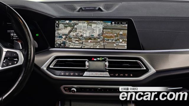 BMW X5 2021 — photo 15