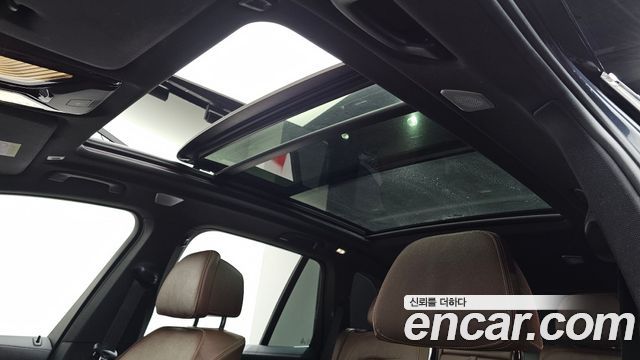 BMW X5 2021 — photo 19