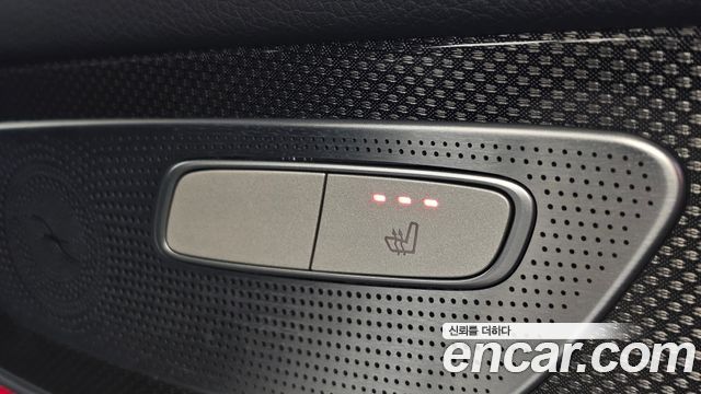 Mercedes-Benz CLS-Class 2019 — photo 19
