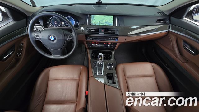 BMW 5-Series 2014 — photo 7