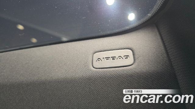 Audi Q4 e-tron 2022 — photo 26