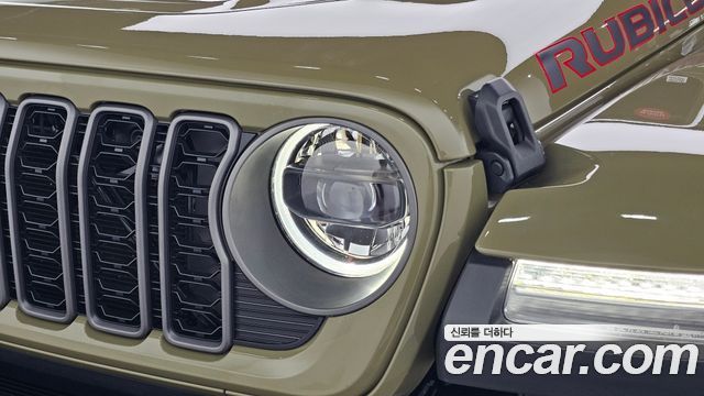 Jeep Gladiator 2025 — photo 8