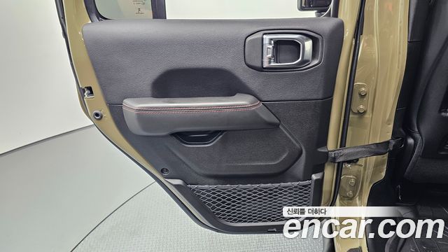 Jeep Gladiator 2025 — photo 15