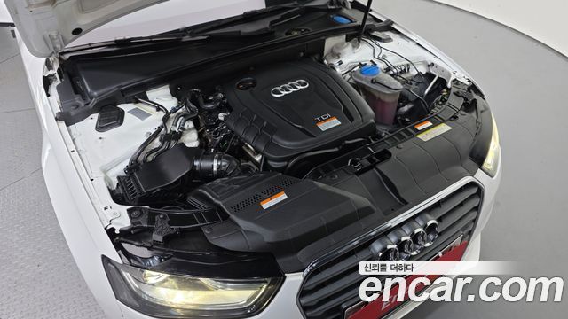 Audi A4 2013 — photo 6