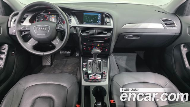 Audi A4 2013 — photo 7