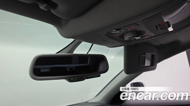 Audi A4 2013 — photo 16