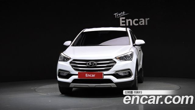 Hyundai Santafe 2016 — photo 3