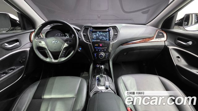 Hyundai Santafe 2016 — photo 7