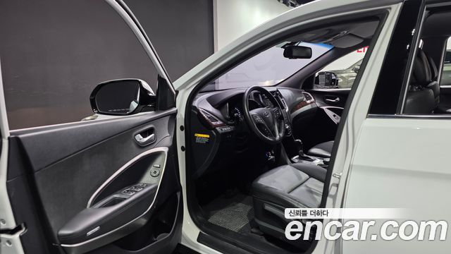 Hyundai Santafe 2016 — photo 10